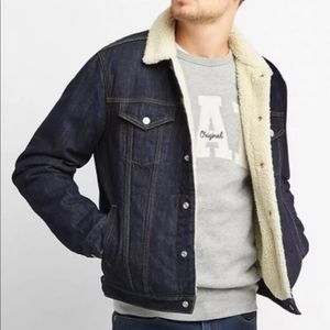 NWT Mens gap faux fur size XL icon denim jacket